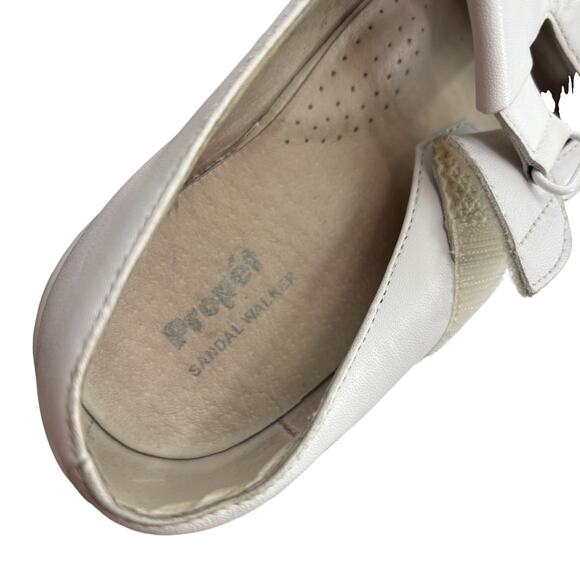 Propet White Leather Sandal Walker Closed Toe Comfort Shoes - Picture 7 of 9